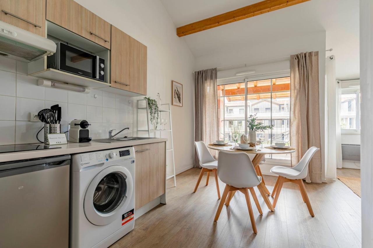 Ferienwohnung Nagaya - Petit Nid Avec Terrasse A 100M Du Bassin La Teste-de-Buch Exterior foto